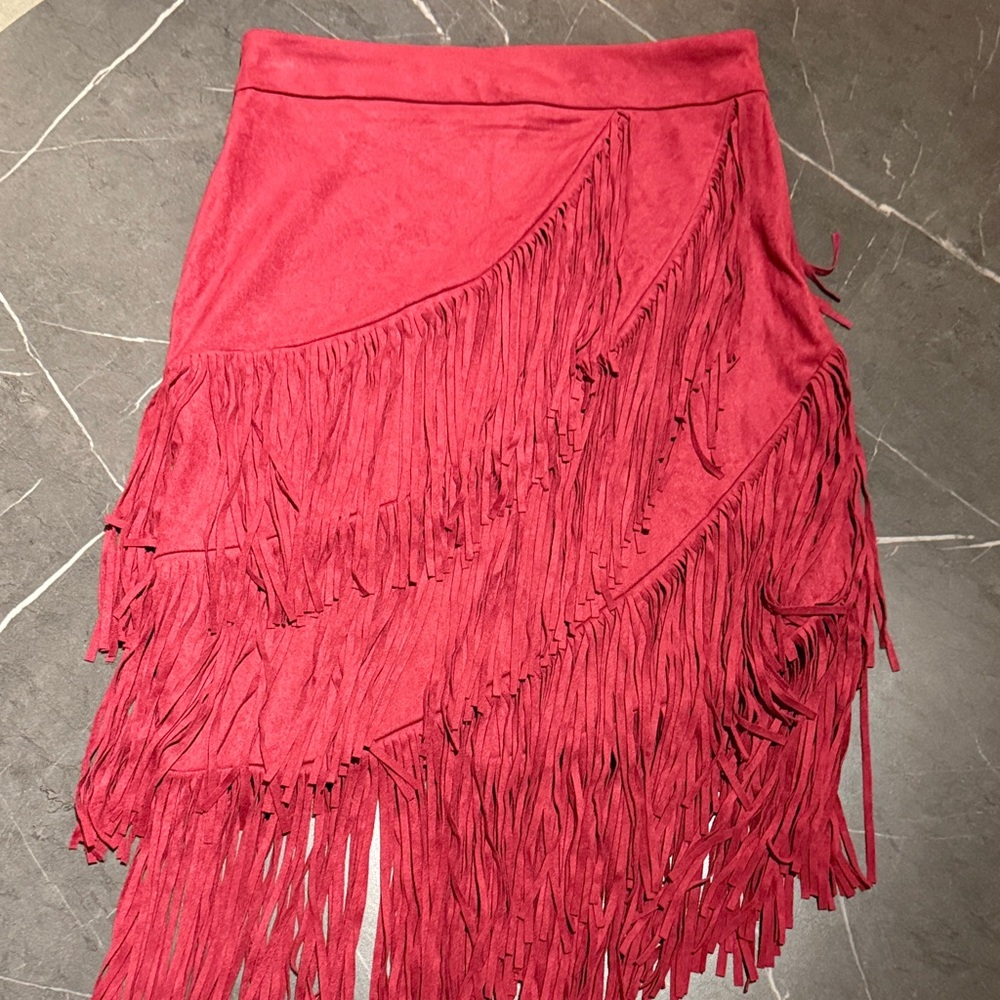 Idyllwind Tina faux suede red midi Skirt - Picture 3 of 8